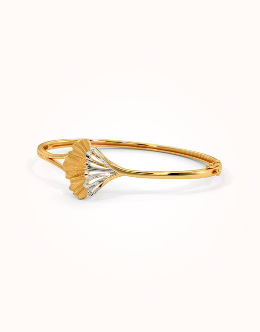 Sansa oval bangle