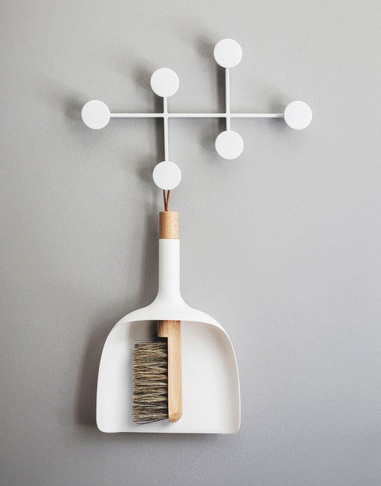 Cleaning tray