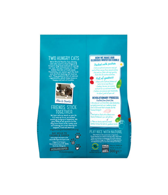 Dry food for adult cats